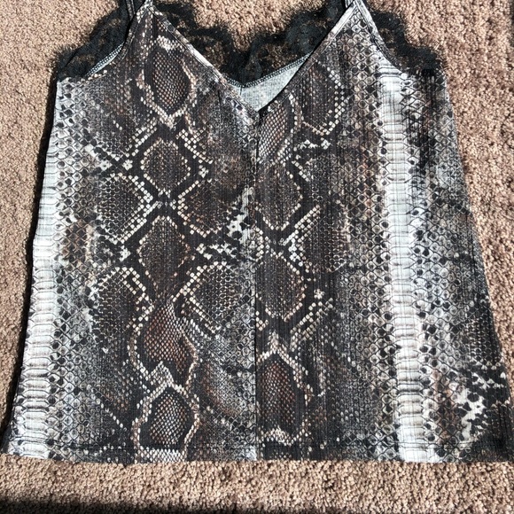 Never been worn bran new ! - Picture 3 of 3